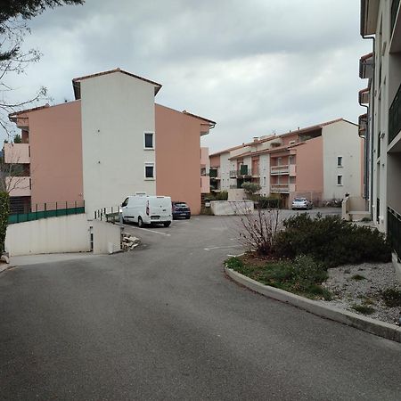 Terrasse 130M2 Panoramique Avec Climatisation Piscine - 3 Chambres Gréoux-les-Bains المظهر الخارجي الصورة